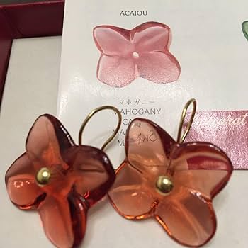 バカラ　オルテンシア　フラワーピアス　マホガニー バカラ オルテンシア フラワーピアス マホガニー - メルカリ